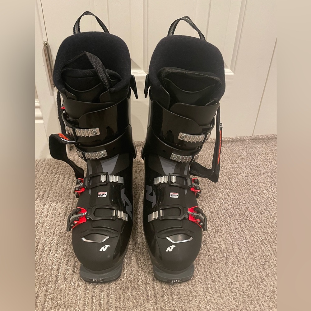 Men’s Nordica Sport Machine 100ski boots.  SFPF.  Worned once